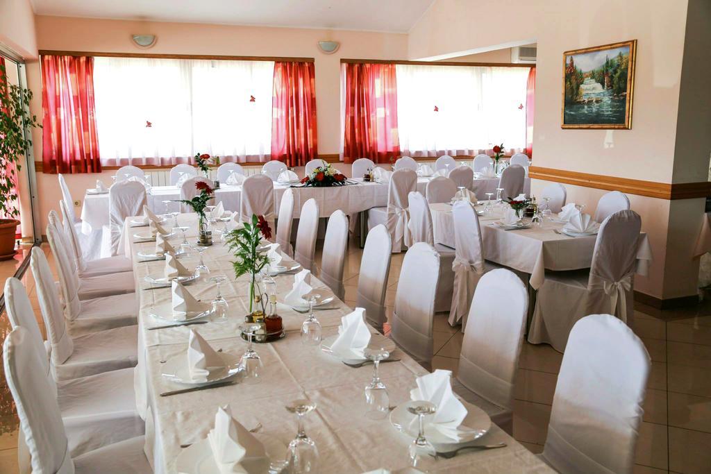Guest Accommodation Slapovi Krke Lozovac Esterno foto