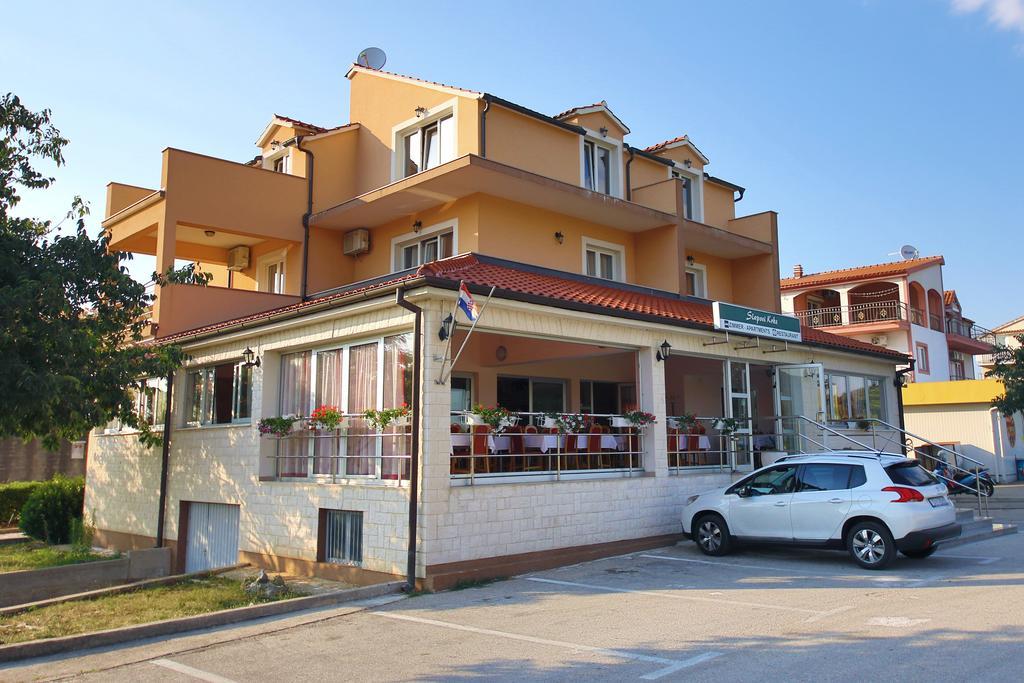 Guest Accommodation Slapovi Krke Lozovac Esterno foto