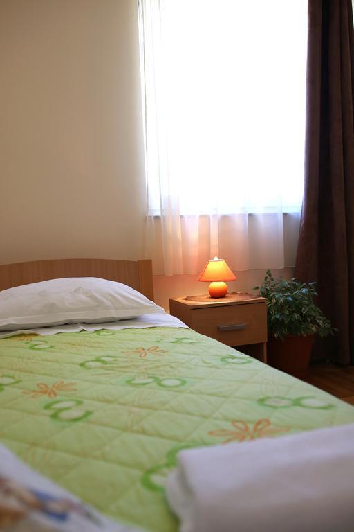 Guest Accommodation Slapovi Krke Lozovac Camera foto