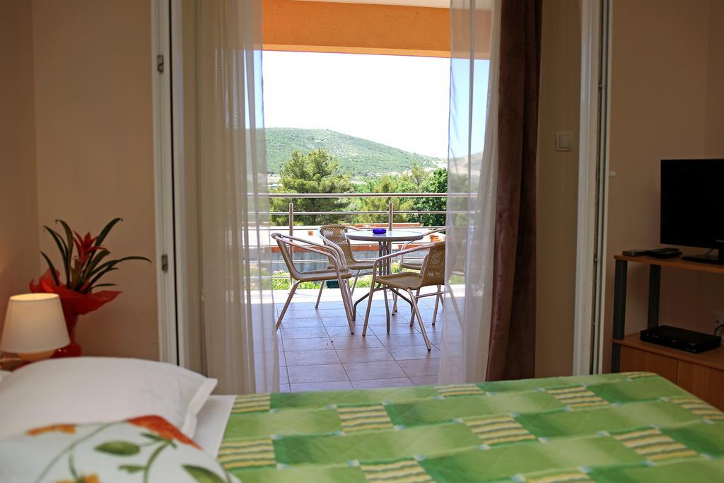 Guest Accommodation Slapovi Krke Lozovac Camera foto