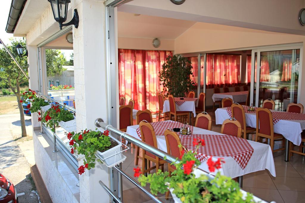 Guest Accommodation Slapovi Krke Lozovac Esterno foto