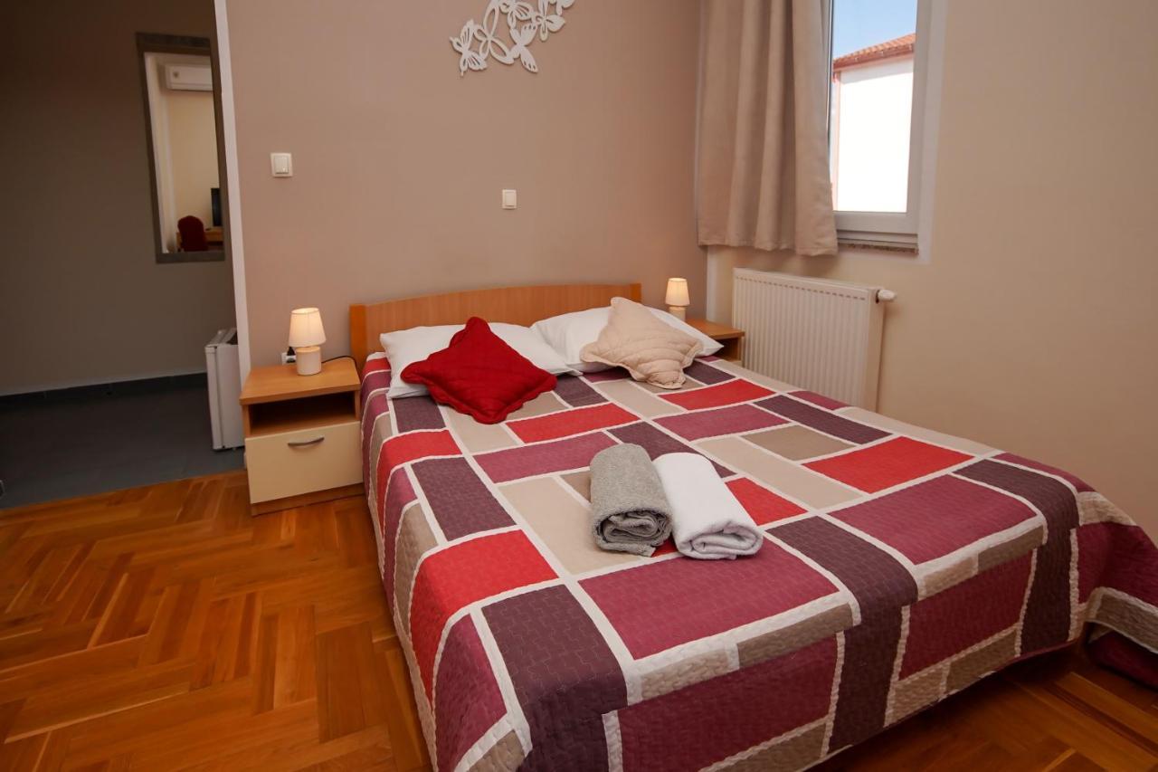 Guest Accommodation Slapovi Krke Lozovac Esterno foto